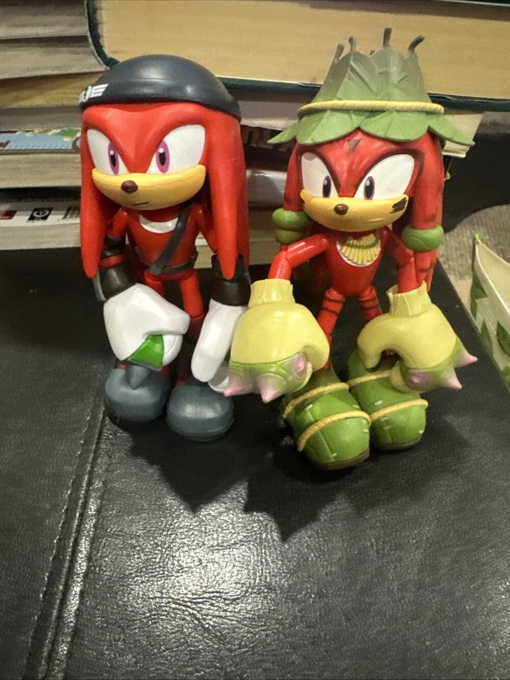 Lot Of 2 Jakks Pacific Sonic Prime Gnarly & New Yoke City Knuckles